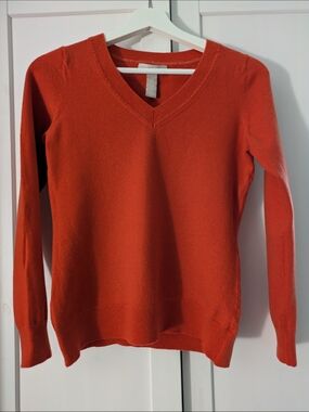 100% Merino Banana Republic Orange V-Neck Sweater Size S Capsule Wardrobe